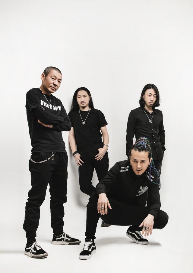 Maryma series 与Indie Works达成战略合作让音符在白衬衫上奏响