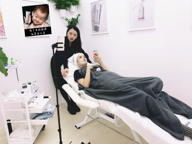 美国专业院线第一品牌——德美乐嘉亮相进博会高端美妆馆